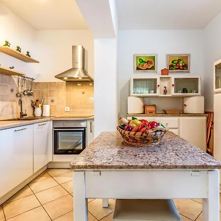 Amazing In With Wifi Holiday home