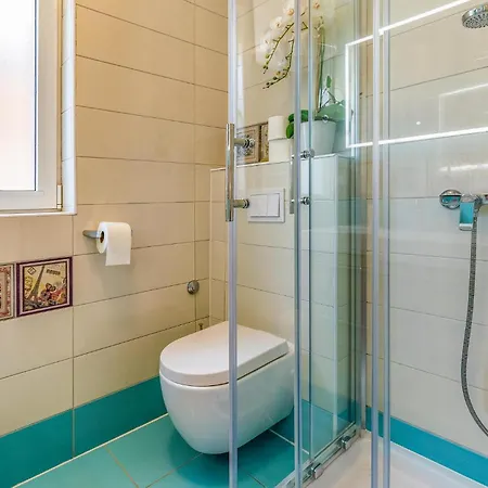 Amazing In With Wifi Holiday home
