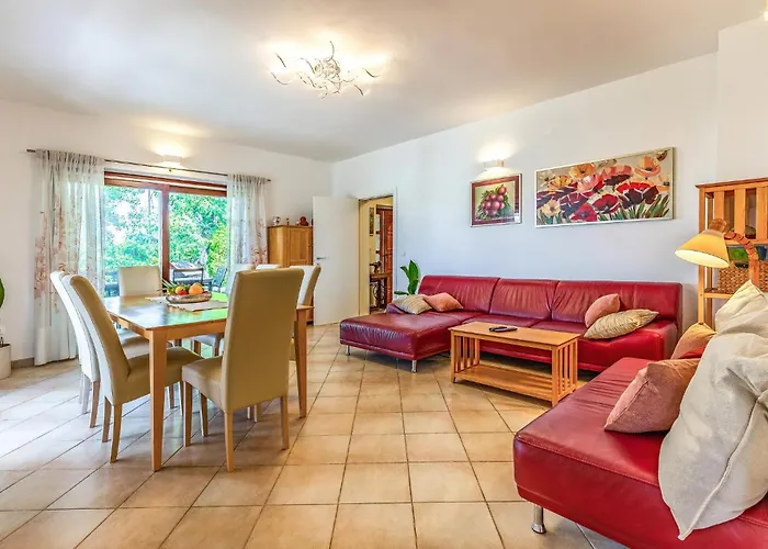 Amazing In With Wifi Holiday home Medulin