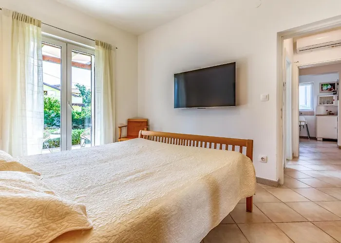 Amazing In With Wifi Holiday home