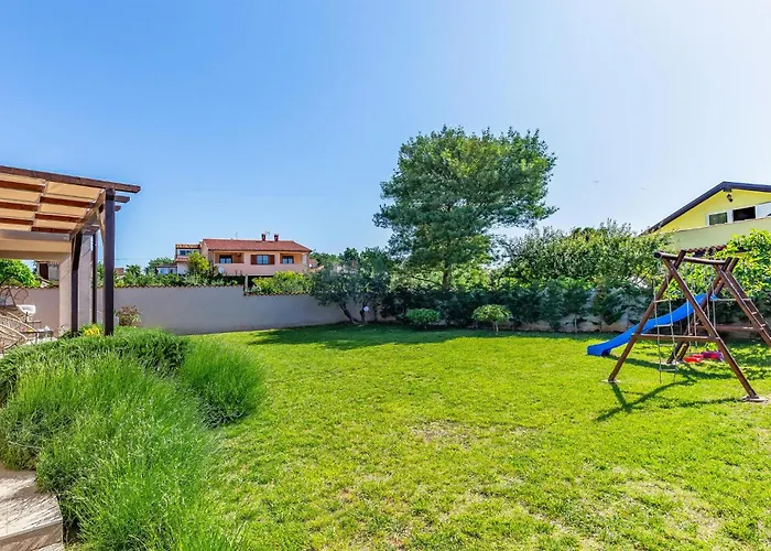 Amazing In With Wifi Holiday home Medulin