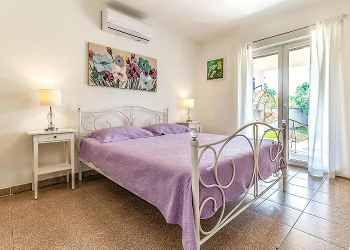 Amazing In With Wifi Holiday home Medulin